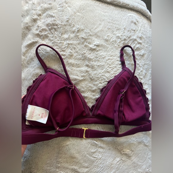 Bikini Tops - Picture 3 of 4